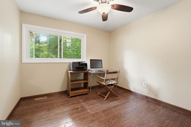 314 SUGARLAND RUN DR, Sterling, VA 20164