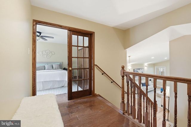 314 SUGARLAND RUN DR, Sterling, VA 20164