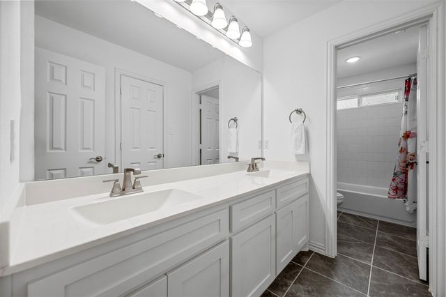 809 Blue Heron Drive, Forney, TX 75126