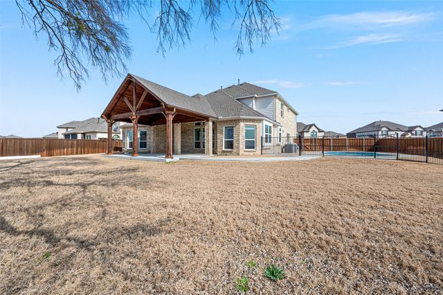 809 Blue Heron Drive, Forney, TX 75126