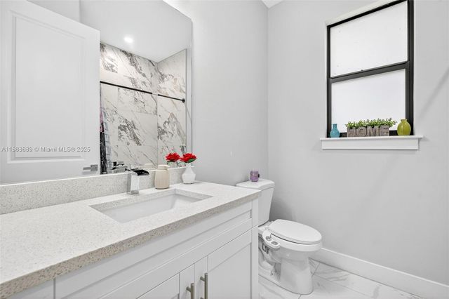 2680 Desoto Blvd S, Naples, FL 34117