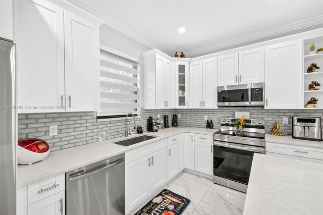 2680 Desoto Blvd S, Naples, FL 34117