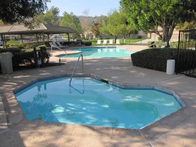 4308 Los Padres Dr, Fallbrook, CA 92028