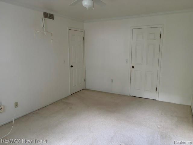 1412 Hidden Meadows Drive B, Walled Lake, MI 48390
