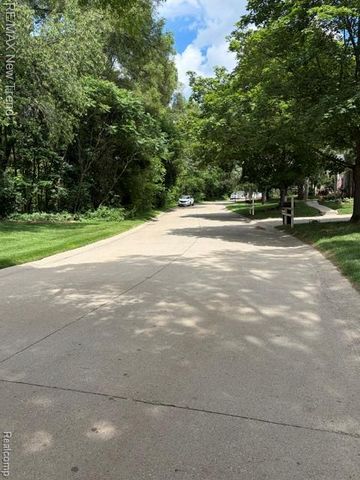 1412 Hidden Meadows Drive B, Walled Lake, MI 48390