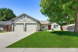912 Valiant St, Middleton, ID 83644