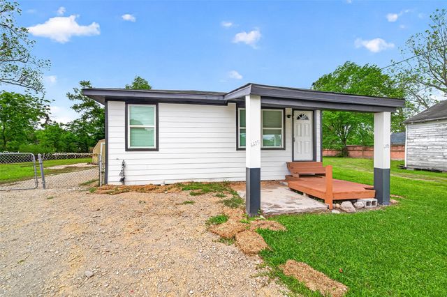 6615 W Montgomery Road, Houston, TX 77091