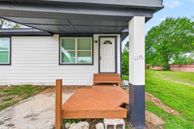 6615 W Montgomery Road, Houston, TX 77091