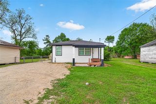 6615 W Montgomery Road, Houston, TX 77091