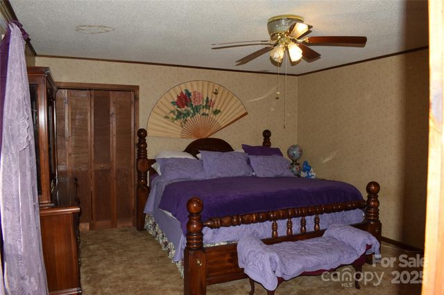 228 Wildwood Lane, Columbus, NC 28722