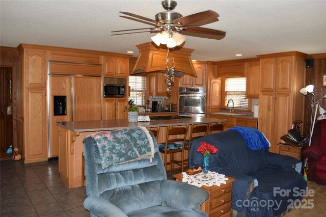 228 Wildwood Lane, Columbus, NC 28722