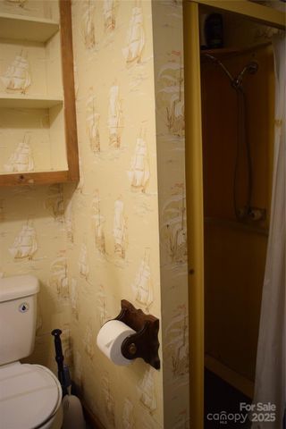 228 Wildwood Lane, Columbus, NC 28722