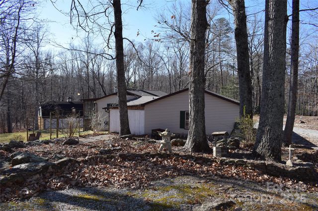 228 Wildwood Lane, Columbus, NC 28722