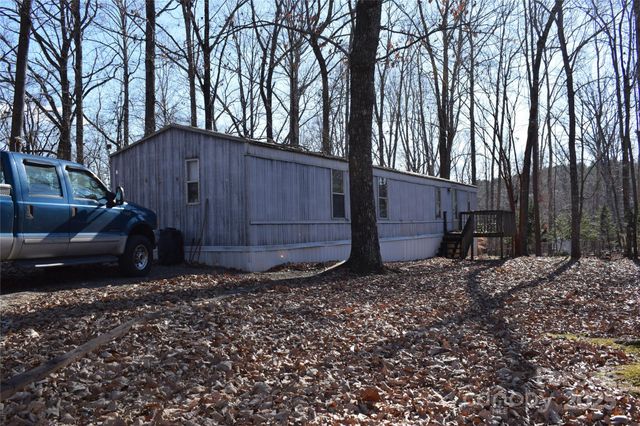 228 Wildwood Lane, Columbus, NC 28722