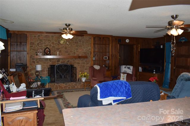 228 Wildwood Lane, Columbus, NC 28722