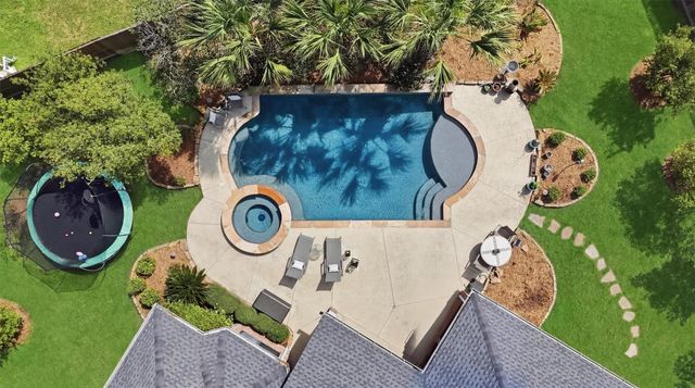 8519 Glenn Leigh Drive, Spring, TX 77379