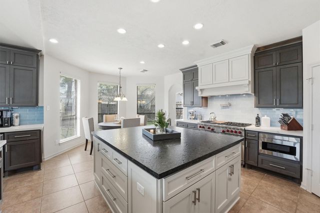 8519 Glenn Leigh Drive, Spring, TX 77379