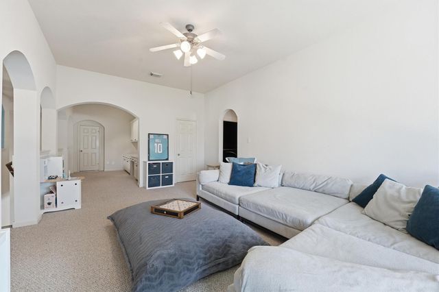 8519 Glenn Leigh Drive, Spring, TX 77379