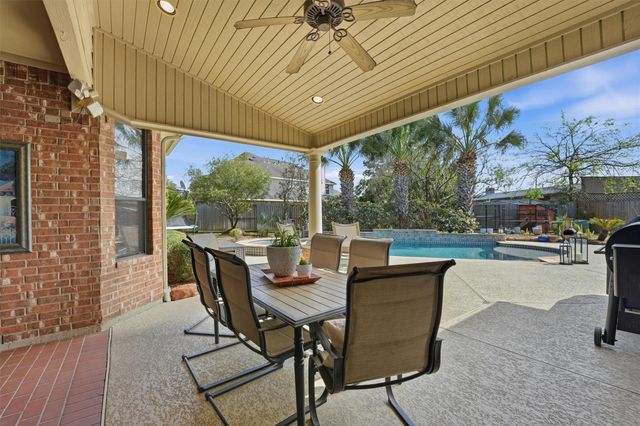 8519 Glenn Leigh Drive, Spring, TX 77379