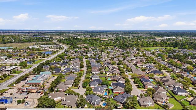 8519 Glenn Leigh Drive, Spring, TX 77379