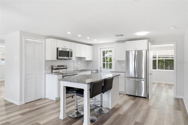 4810 GUARDIAN AVENUE, Holiday, FL 34690