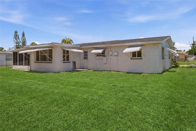 4810 GUARDIAN AVENUE, Holiday, FL 34690