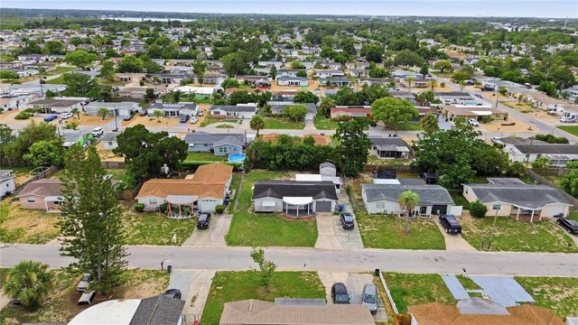 4810 GUARDIAN AVENUE, Holiday, FL 34690