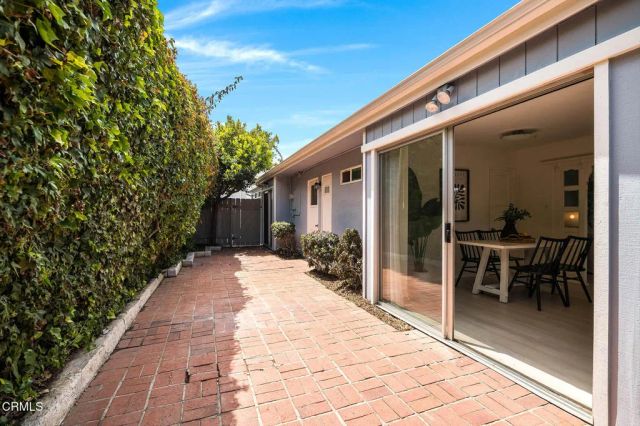 1260 Marthas Vineyard Court, Ventura, CA 93001