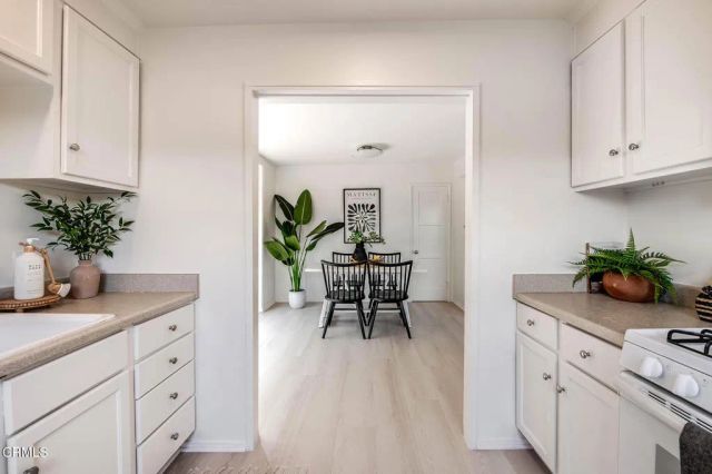 1260 Marthas Vineyard Court, Ventura, CA 93001
