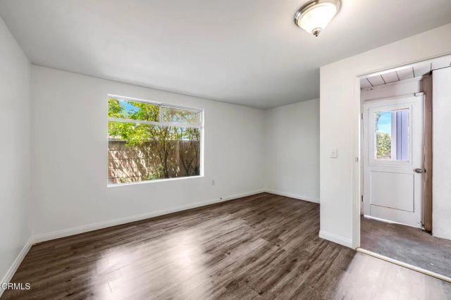 1260 Marthas Vineyard Court, Ventura, CA 93001