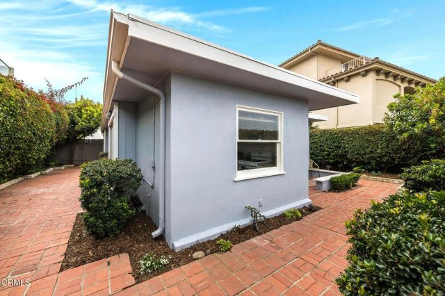 1260 Marthas Vineyard Court, Ventura, CA 93001