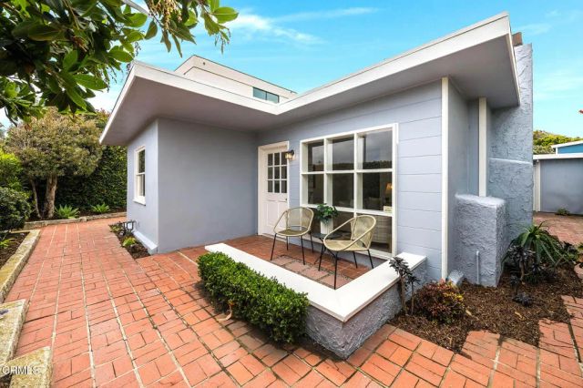 1260 Marthas Vineyard Court, Ventura, CA 93001