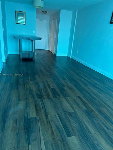 1805 Sans Souci Blvd 528, North Miami, FL 33181