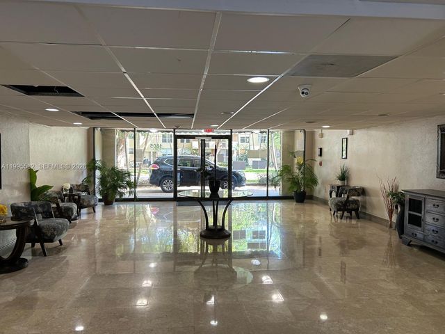 1805 Sans Souci Blvd 528, North Miami, FL 33181