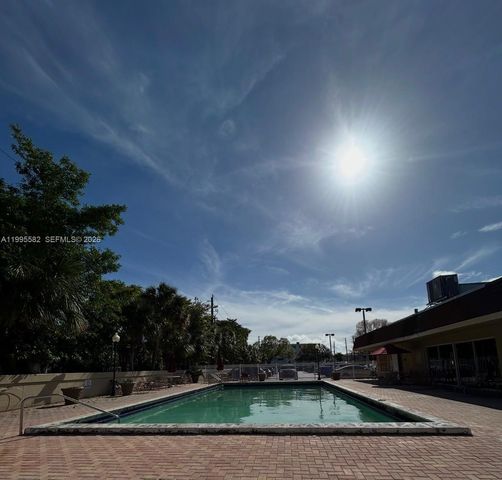 1805 Sans Souci Blvd 528, North Miami, FL 33181