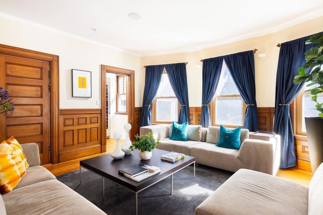 123 Centre Street, Brookline, MA 02446