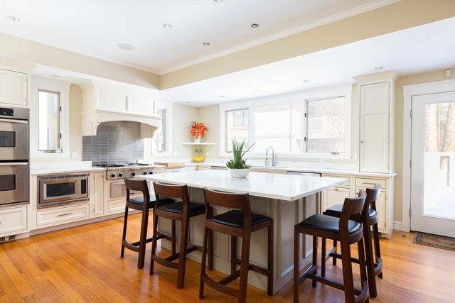 123 Centre Street, Brookline, MA 02446