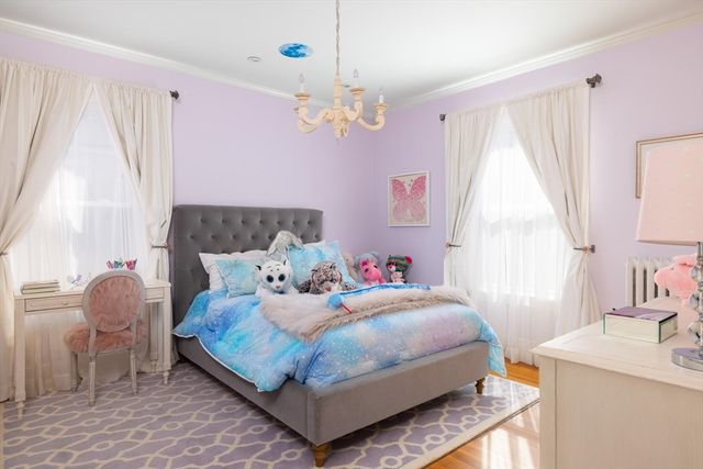 123 Centre Street, Brookline, MA 02446