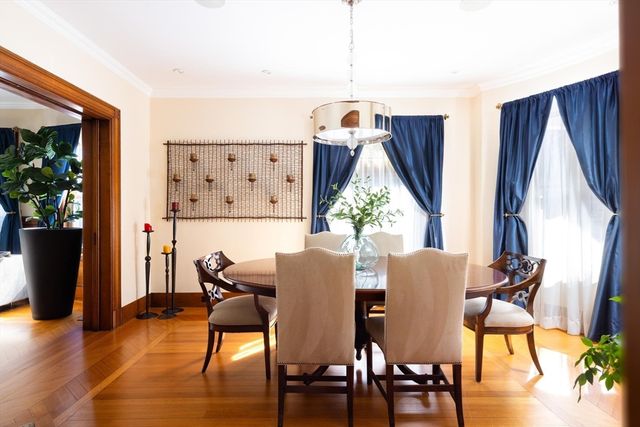 123 Centre Street, Brookline, MA 02446