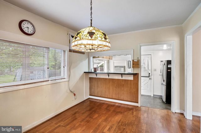 513 EGGERTS CROSSING RD, Trenton, NJ 08638
