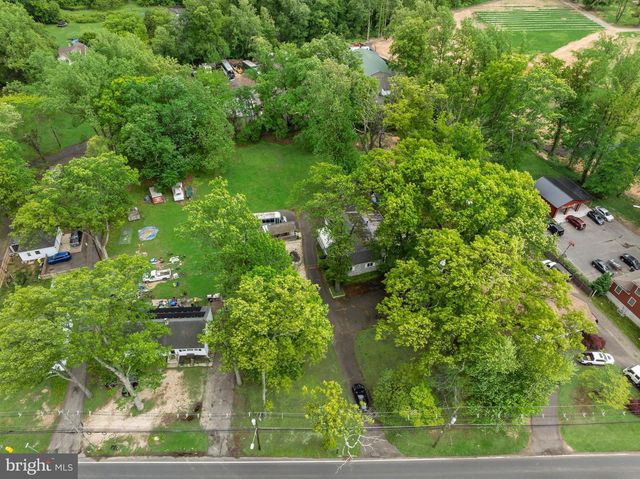 513 EGGERTS CROSSING RD, Trenton, NJ 08638