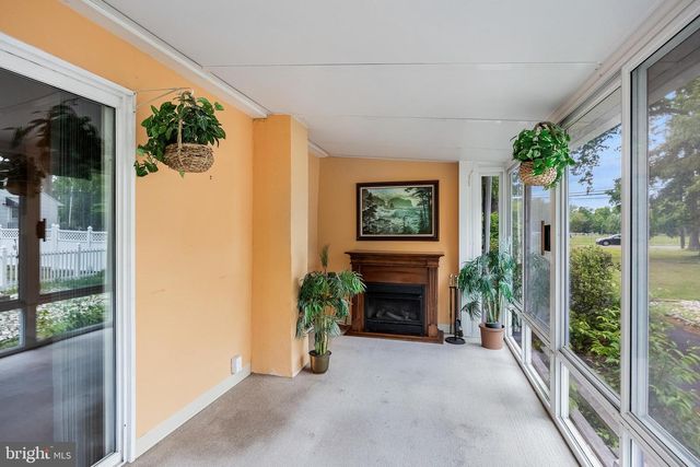 513 EGGERTS CROSSING RD, Trenton, NJ 08638