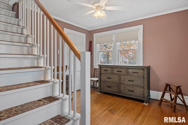 909 S WALNUT Street, Springfield, IL 62704