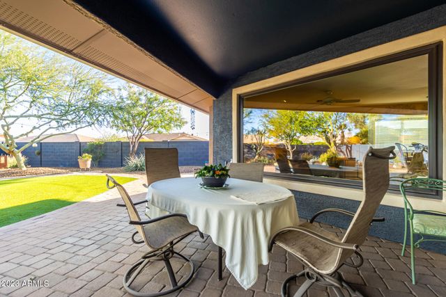 17203 N LIME ROCK Drive, Sun City, AZ 85373