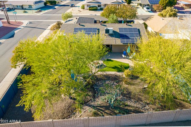 17203 N LIME ROCK Drive, Sun City, AZ 85373