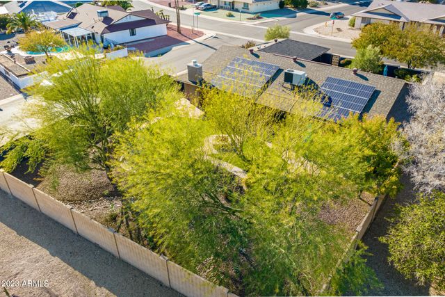 17203 N LIME ROCK Drive, Sun City, AZ 85373