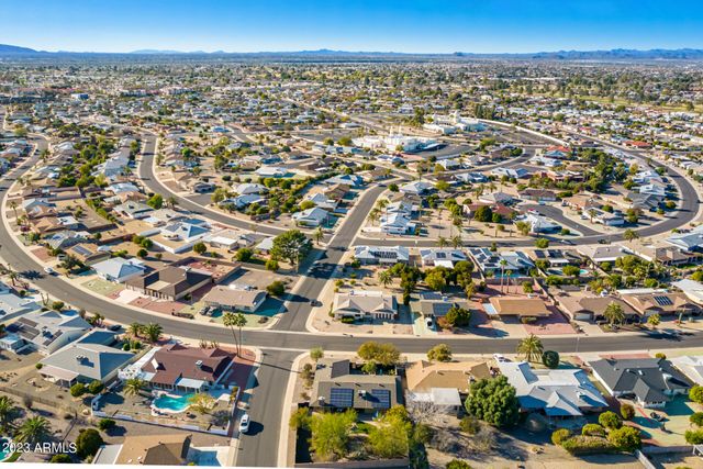 17203 N LIME ROCK Drive, Sun City, AZ 85373