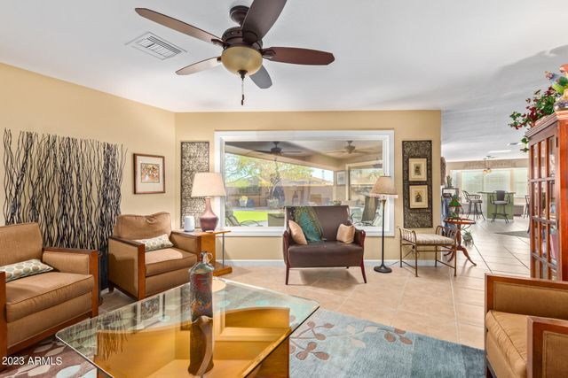 17203 N LIME ROCK Drive, Sun City, AZ 85373