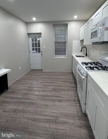 934 N FALLON ST, Philadelphia, PA 19131