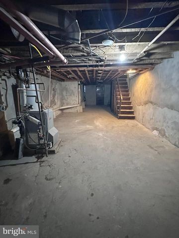 934 N FALLON ST, Philadelphia, PA 19131